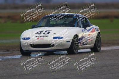 media/Jan-14-2023-CalClub SCCA (Sat) [[d2757389b8]]/Group 7/Race (Sunset)/